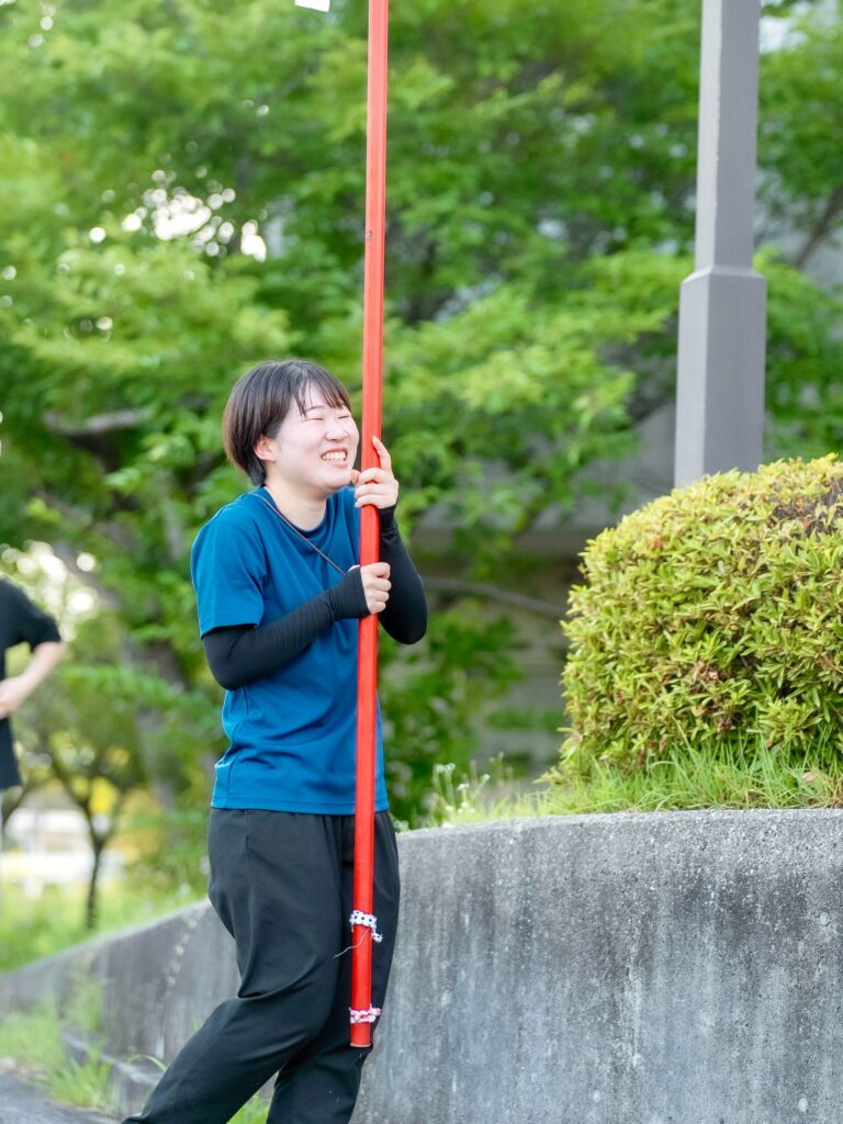 やっこの持ち方を教わる